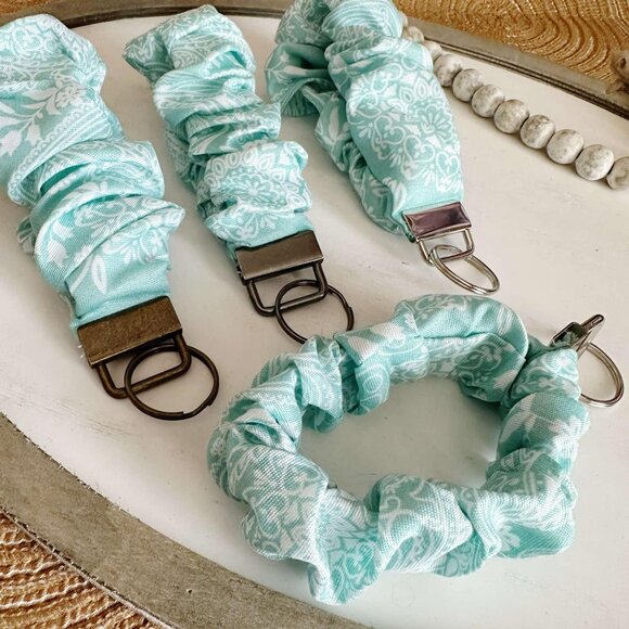 Blue Paisley Scrunchie Keychain Wristlet - Picture 2 of 3